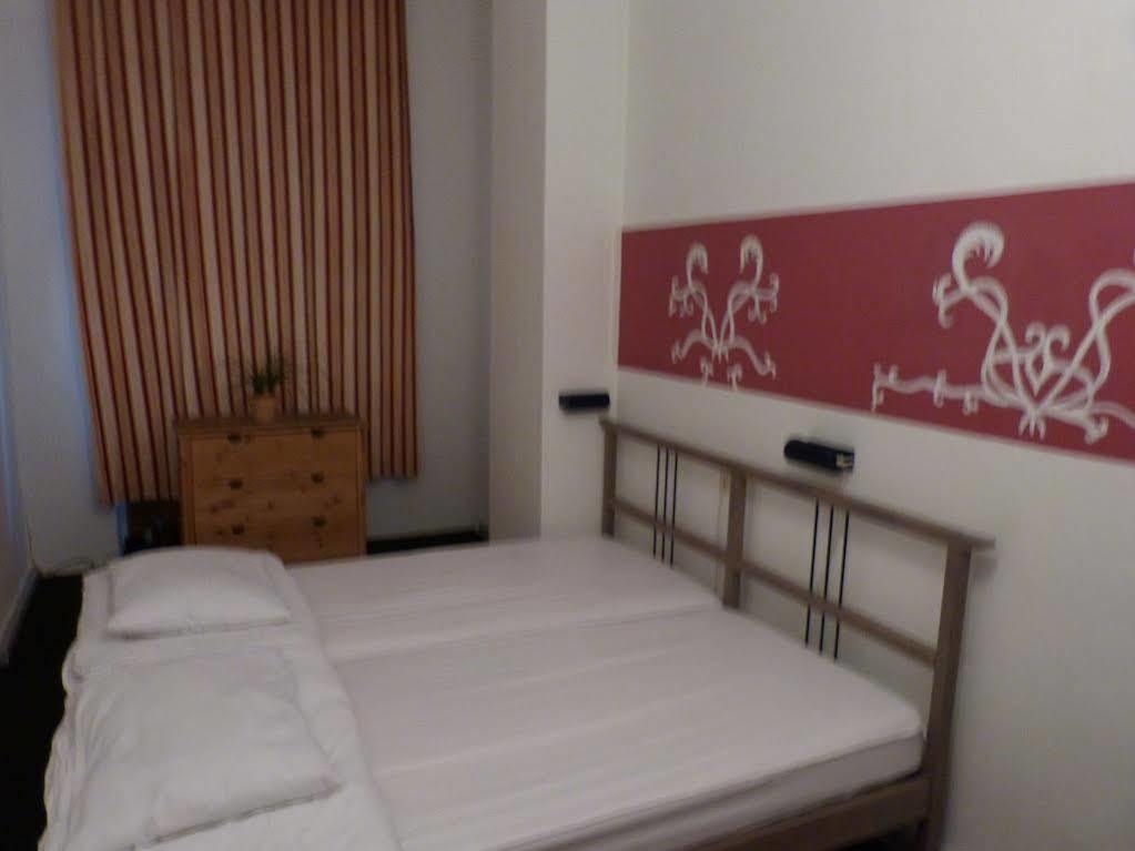 Corner Hostel Berlin Prenzlauer Berg Luaran gambar